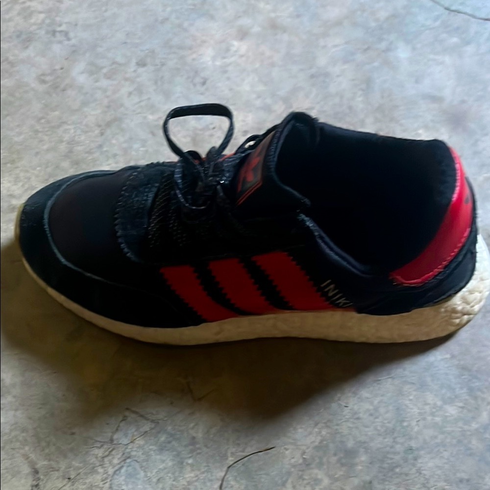 Used Adidas Black and Red Iniki Sneakers